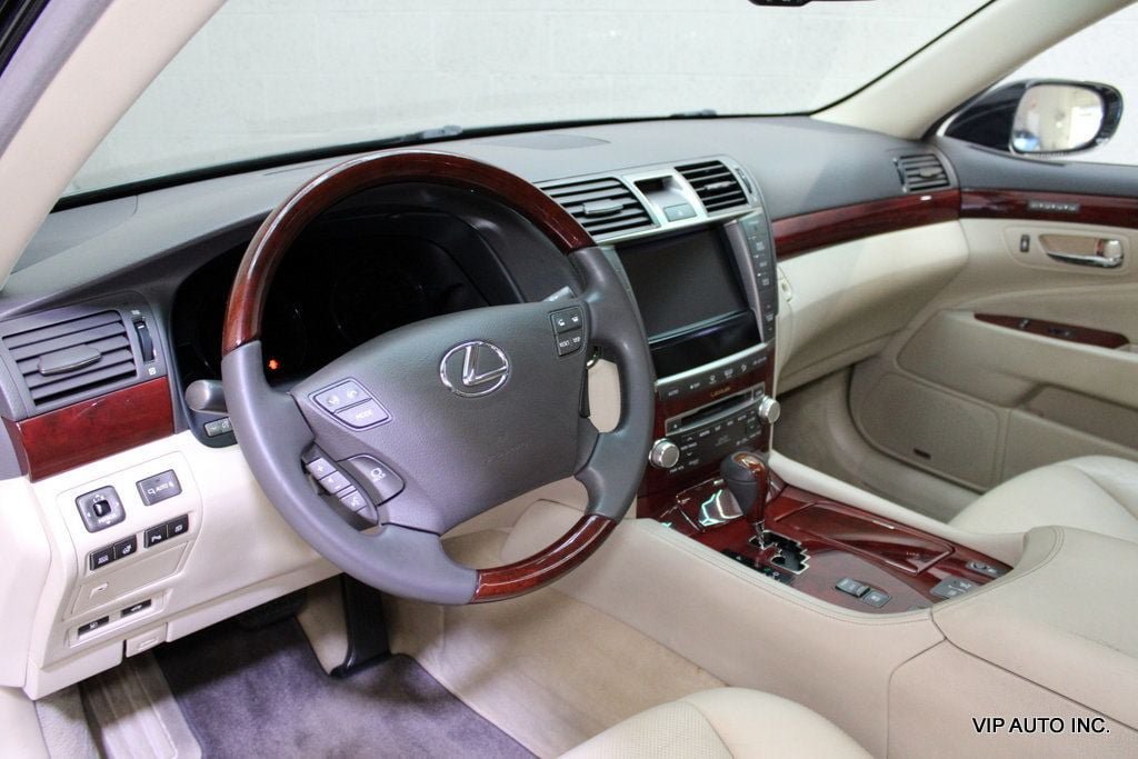 Used 2011 Lexus LS 460 L w/ Luxury Value Edition RWD image 14