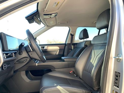 Used 2025 Hyundai Santa Fe SEL image 29