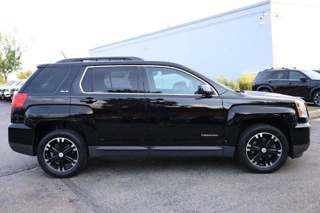 Used 2017 GMC Terrain SLE w/ Nightfall Package FWD image 5
