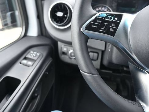 Certified 2024 Mercedes-Benz eSprinter 170 Cargo image 17