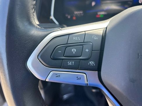 Used 2024 Volkswagen Jetta SE FWD image 39