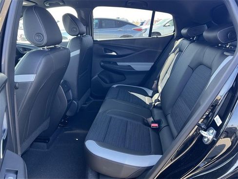 New 2025 Buick Envista Preferred w/ Convenience II Package image 23