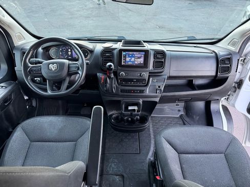 Used 2023 RAM ProMaster 2500 image 12