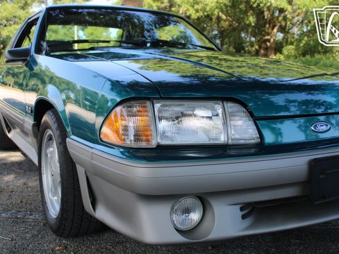 Used 1993 Ford Mustang GT RWD image 30