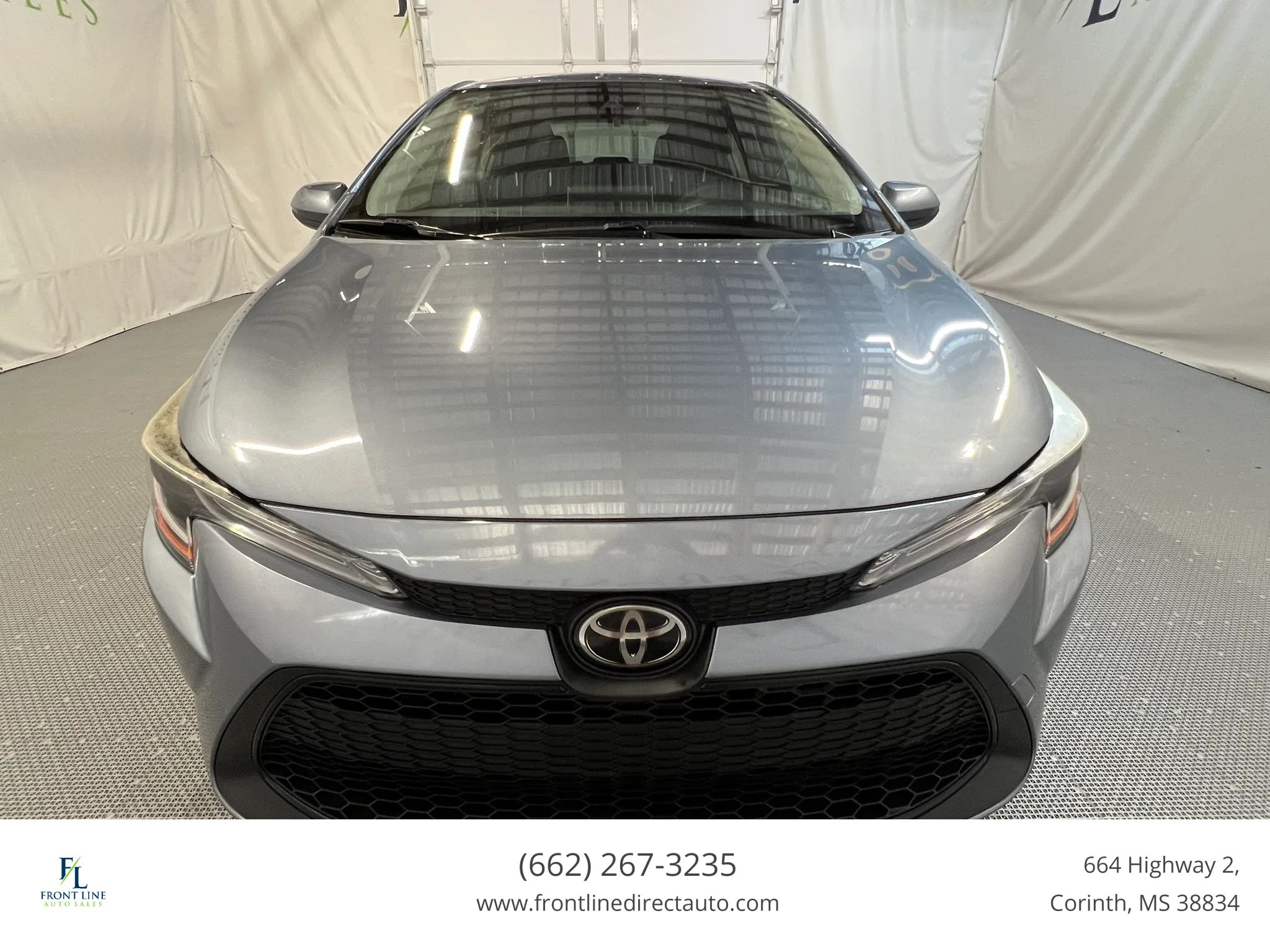 Used 2021 Toyota Corolla LE FWD image 2