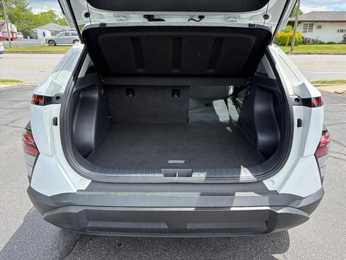 Certified 2024 Hyundai Kona SEL AWD/4WD image 23