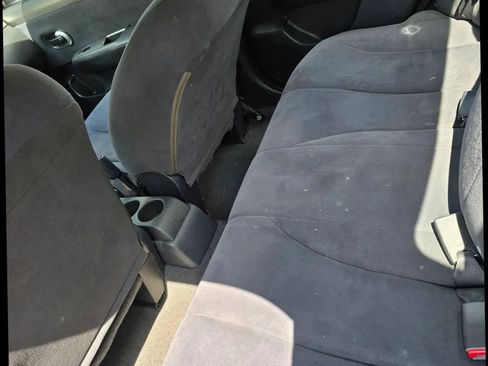 Used 2009 Nissan Versa 1.8 S w/ PWR Pkg image 8