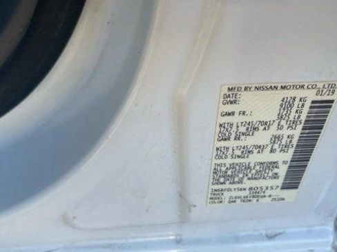Used 2019 Nissan NV 2500 SV image 16