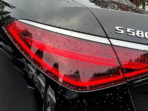 Certified 2021 Mercedes-Benz S 580 4MATIC Sedan image 22