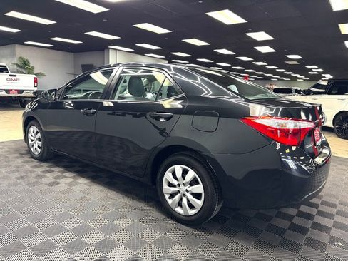 Used 2016 Toyota Corolla LE FWD image 9