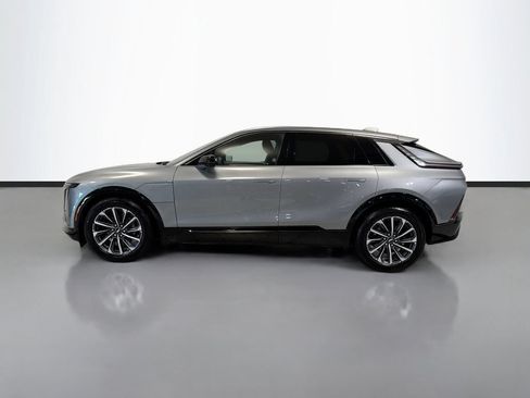 Used 2024 Cadillac Lyriq Sport AWD/4WD image 20