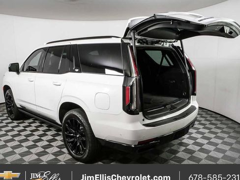 Certified 2023 Cadillac Escalade Sport Platinum w/ LPO, ONYX Package AWD/4WD image 37