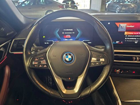 Used 2023 BMW i4 eDrive35 RWD image 10