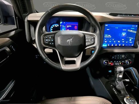 Certified 2024 Ford Bronco Wildtrak image 18