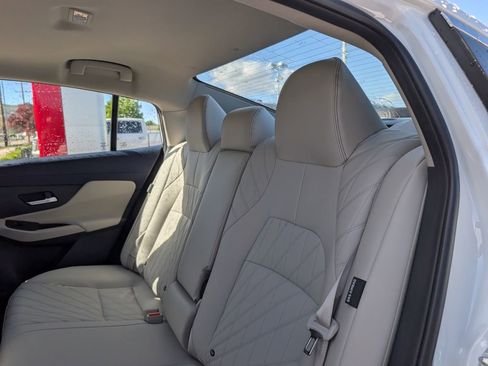 New 2026 Nissan Sentra SL FWD image 7