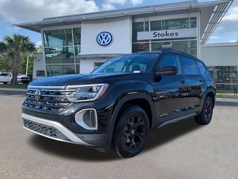 New 2026 Volkswagen Atlas Peak Edition image 11
