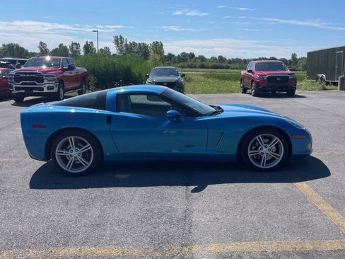 Used 2008 Chevrolet Corvette Coupe w/ Preferred Equipment Group RWD image 3