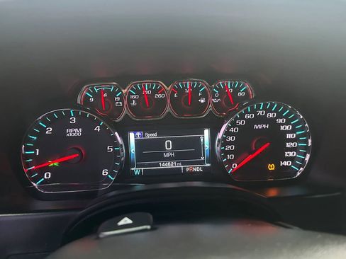 Used 2019 Chevrolet Tahoe LT RWD image 33
