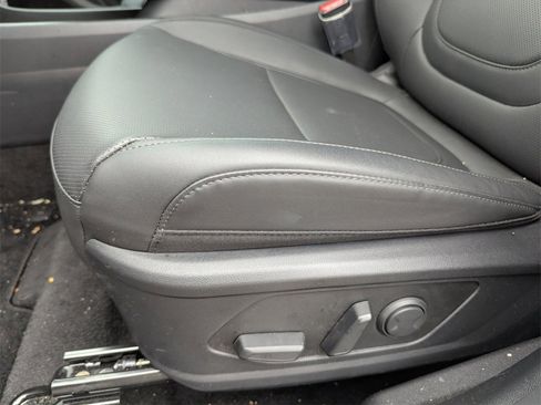 Certified 2025 Hyundai Tucson SEL image 16