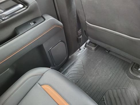 Used 2024 GMC Sierra 3500 AT4 w/ AT4 Premium Plus Package image 15