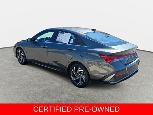 Certified 2025 Hyundai Elantra SEL w/ Cargo Package FWD image 7