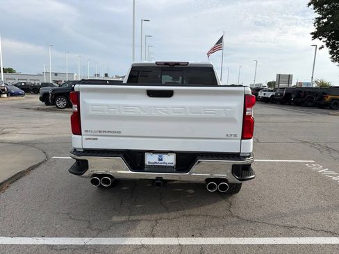 Used 2022 Chevrolet Silverado 1500 LTZ w/ Technology Package AWD/4WD image 4
