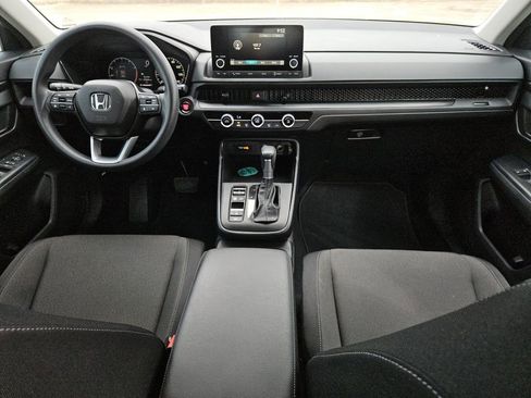 Used 2024 Honda CR-V LX image 10