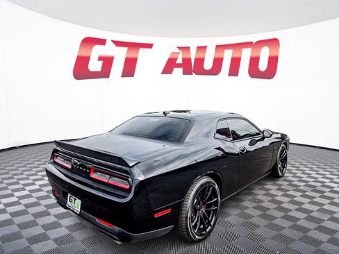 Used 2023 Dodge Challenger SRT Hellcat image 7