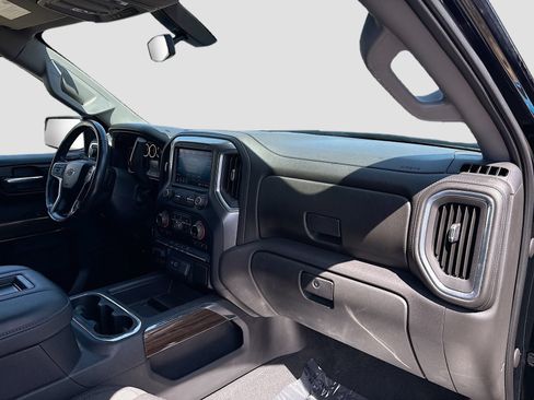 Used 2021 Chevrolet Silverado 1500 LT Trail Boss w/ Bed Protection Package AWD/4WD image 27
