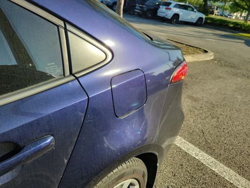 Used 2021 Toyota Corolla LE image 24