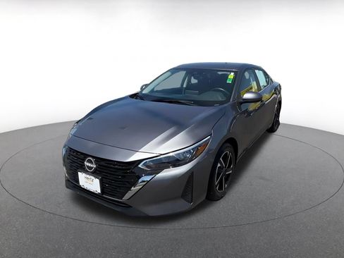 Used 2025 Nissan Sentra SV FWD image 7