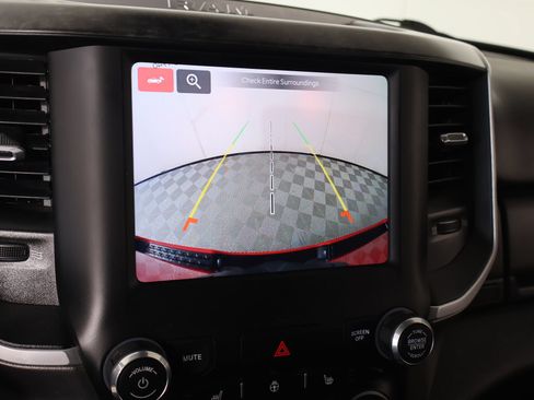 Used 2022 RAM 1500 Big Horn AWD/4WD image 6