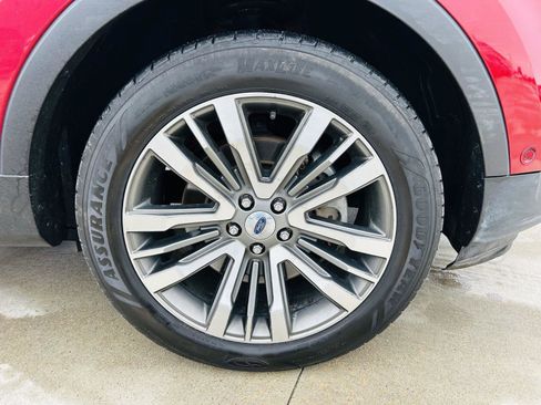 Used 2017 Ford Explorer Platinum image 46