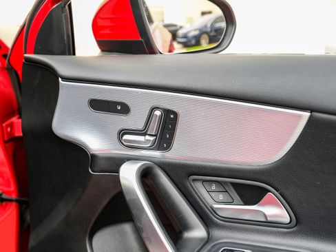 Used 2019 Mercedes-Benz A 220 image 40