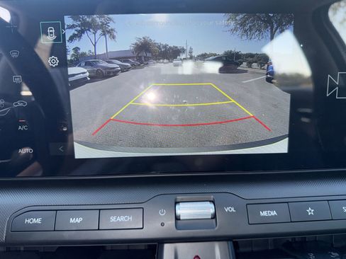 New 2025 Kia K4 EX image 19