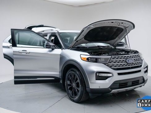 Used 2022 Ford Explorer Limited w/ Equipment Group 301A image 29