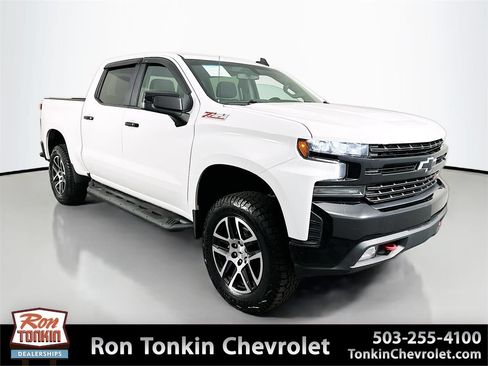 Used 2019 Chevrolet Silverado 1500 LT Trail Boss w/ Convenience Package AWD/4WD image 1
