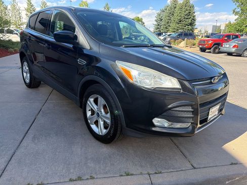 Used 2015 Ford Escape SE AWD/4WD image 4