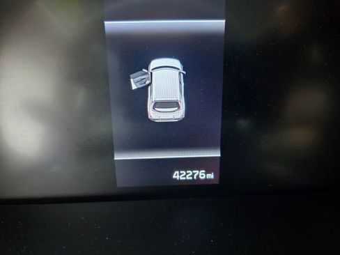 Used 2024 Kia Soul GT-Line w/ GT-Line Technology Package image 2