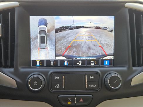 Used 2024 GMC Terrain Denali w/ Denali Premium Package image 21