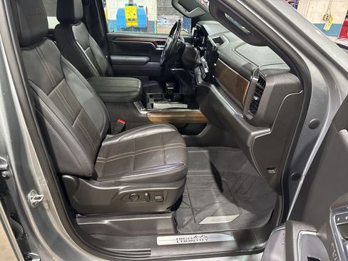 Used 2023 Chevrolet Silverado 1500 High Country w/ LPO, Dark Essentials Package image 41