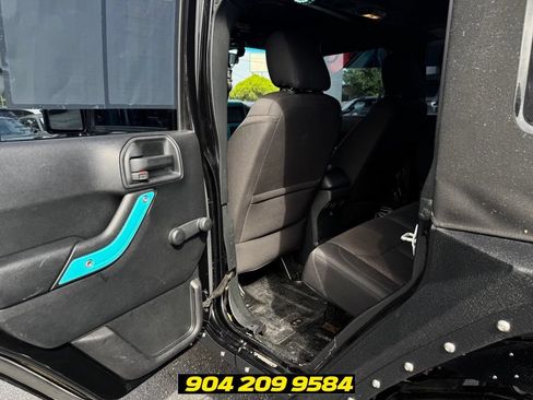 Used 2016 Jeep Wrangler Unlimited Sport w/ Max Tow Package AWD/4WD image 27