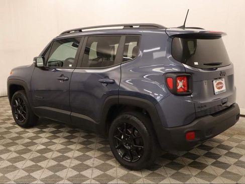 Used 2020 Jeep Renegade Altitude w/ UConnect 8.4 Nav Group image 29