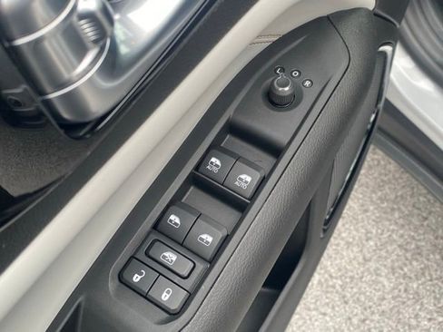 New 2026 Jeep Compass Limited image 13