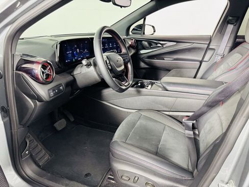 Used 2024 Chevrolet Blazer EV RS AWD/4WD image 5