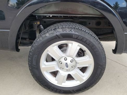 Used 2007 Ford F150 Lariat AWD/4WD image 14