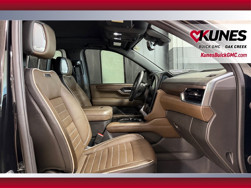 Used 2025 GMC Yukon Denali Ultimate w/ LPO, Floor Liner Package AWD/4WD image 40