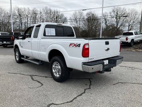 Used 2016 Ford F250 Lariat w/ Chrome Package image 21