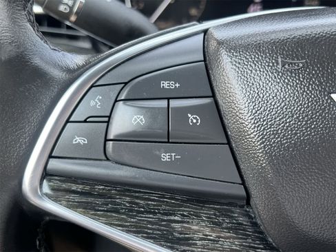 Used 2023 Cadillac XT5 Premium Luxury image 23