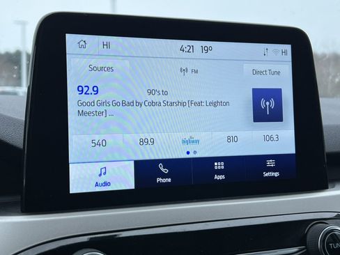 Certified 2022 Ford Escape SE w/ SE Sport Appearance Package image 18